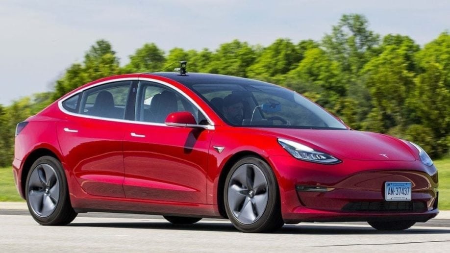 Tesla Allows Friction Brakes to Take Precedence