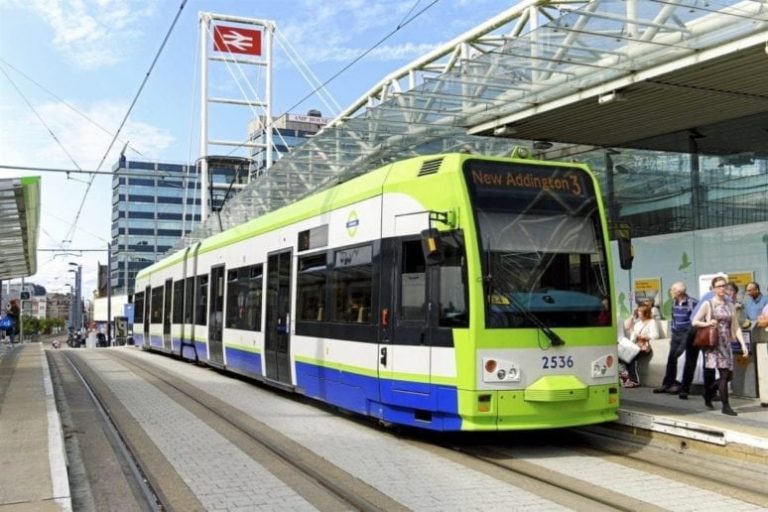 Transport for London is having automatic-braking systems instralled on its trams as the result of an accident wihch killed seven
