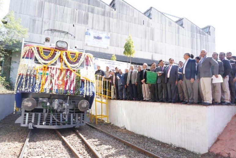 In India, Rail with Regenerative Braking