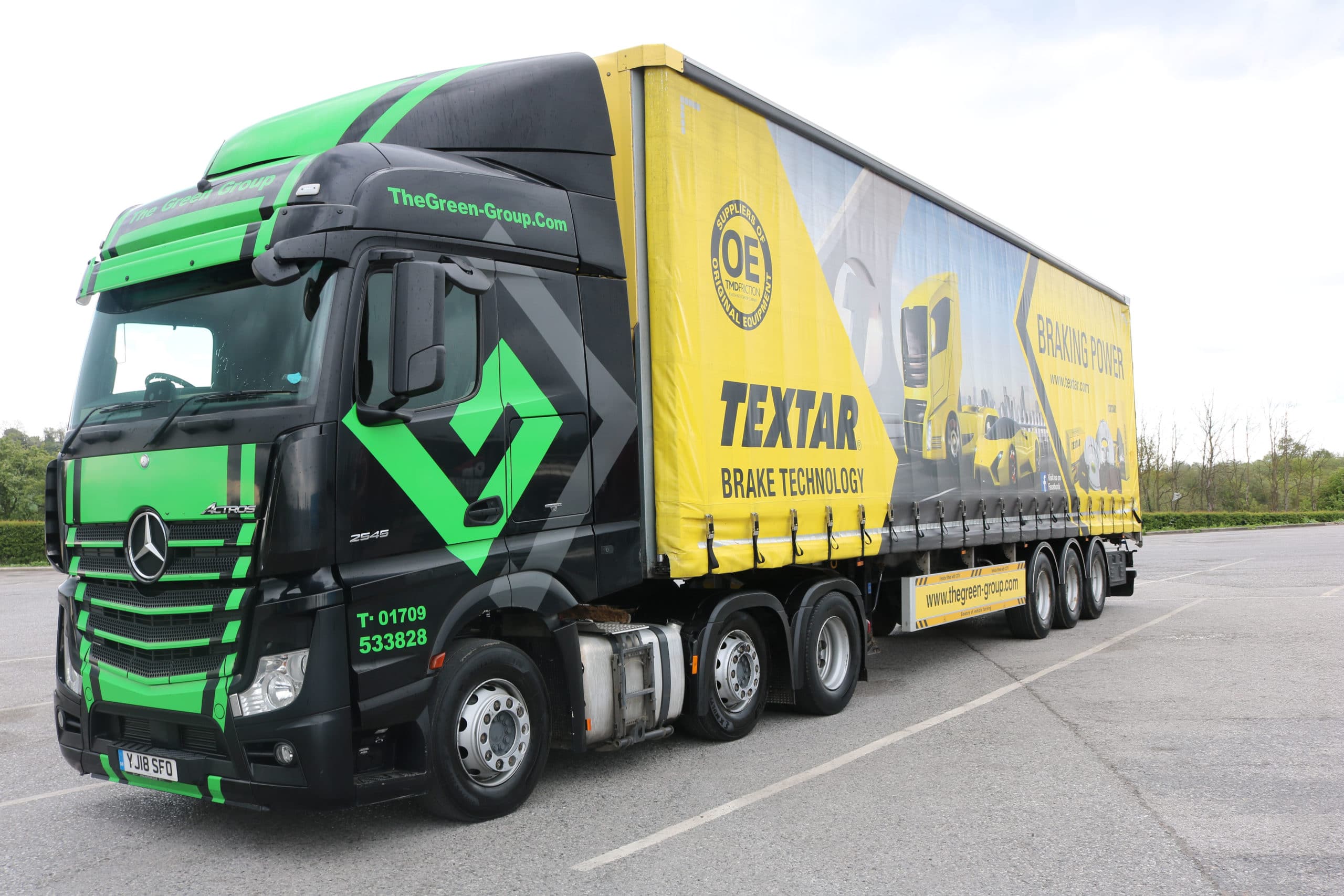 The Textar trailer is hitting the road, traveling 160,000km in the U.K.