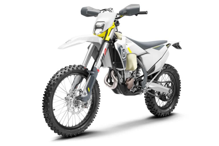 Certain 2022 Husqvarna FE 350 and 501 motorcycles are being recalled to fix "R" retaining clips