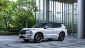 Mitsubishi introduced the new PHEV version of its Outlander SUV