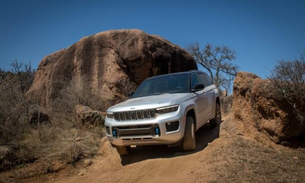 Grand Cherokee 4xe: Powerful, Capable and Efficient