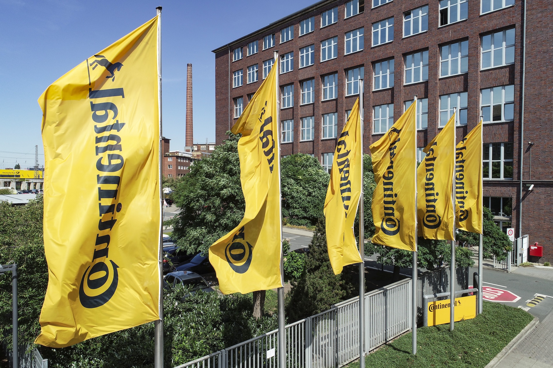 Automotive: Continental to Increase Efficiency in Research and Development  - Continental AG