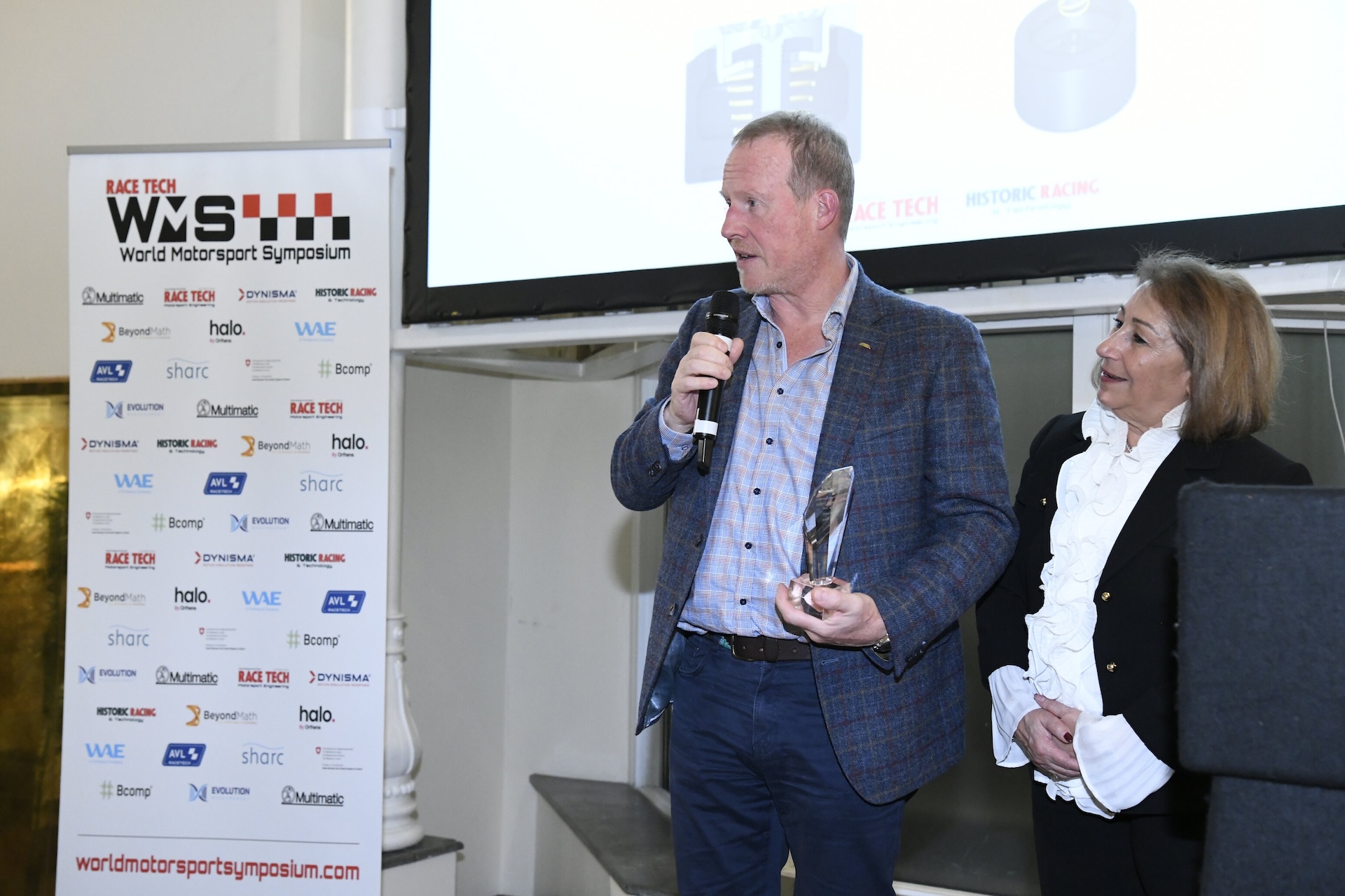 Alcon's SMART Inserts Win Big at Motorsport's Innovation Awards