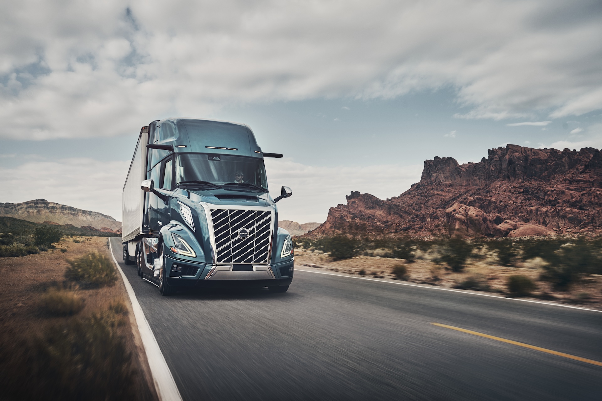 Volvo VNL Reimagined: A Quantum Leap in Safety and Efficiency