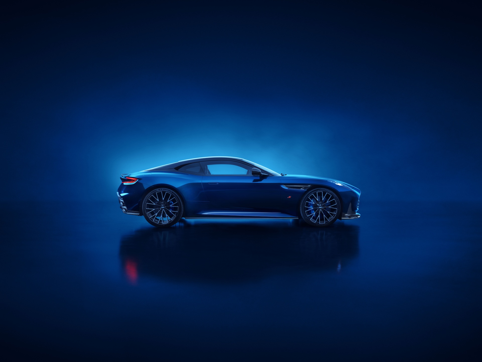 Aston Martin Standardizes Carbon Ceramic Brakes