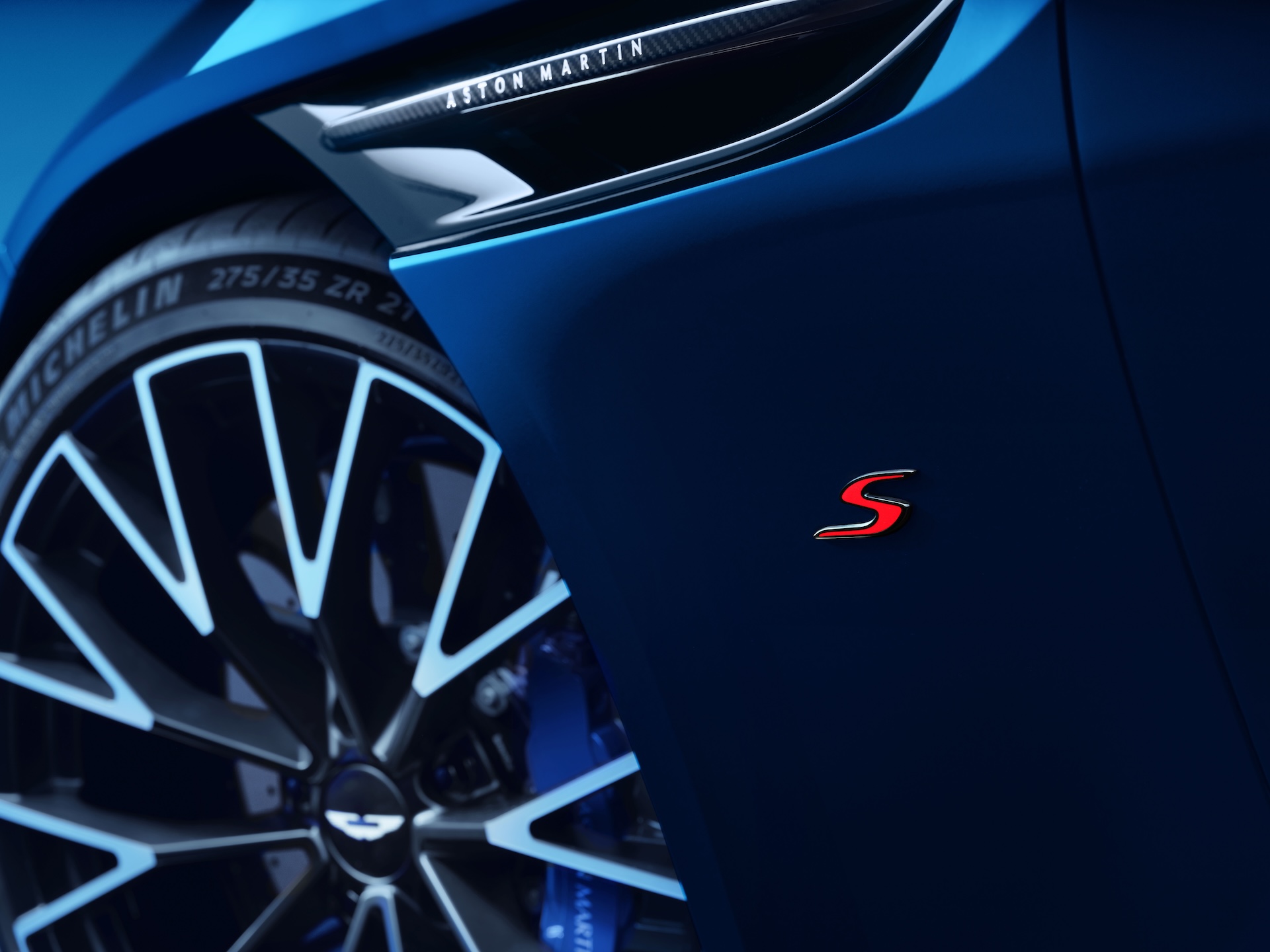 Aston Martin Standardizes Carbon Ceramic Brakes