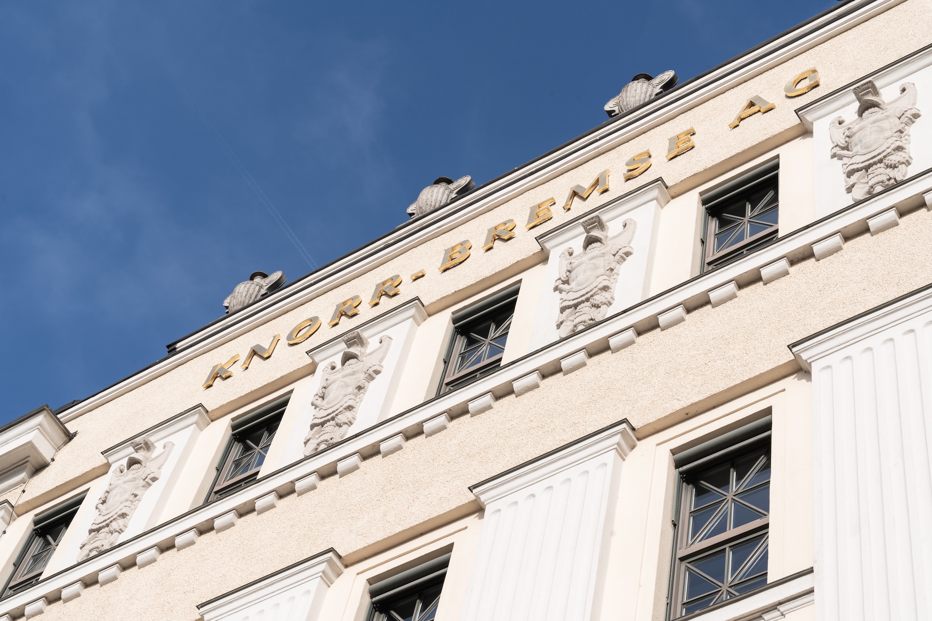 Knorr-Bremse Honored with Global Sustainability Impact Award