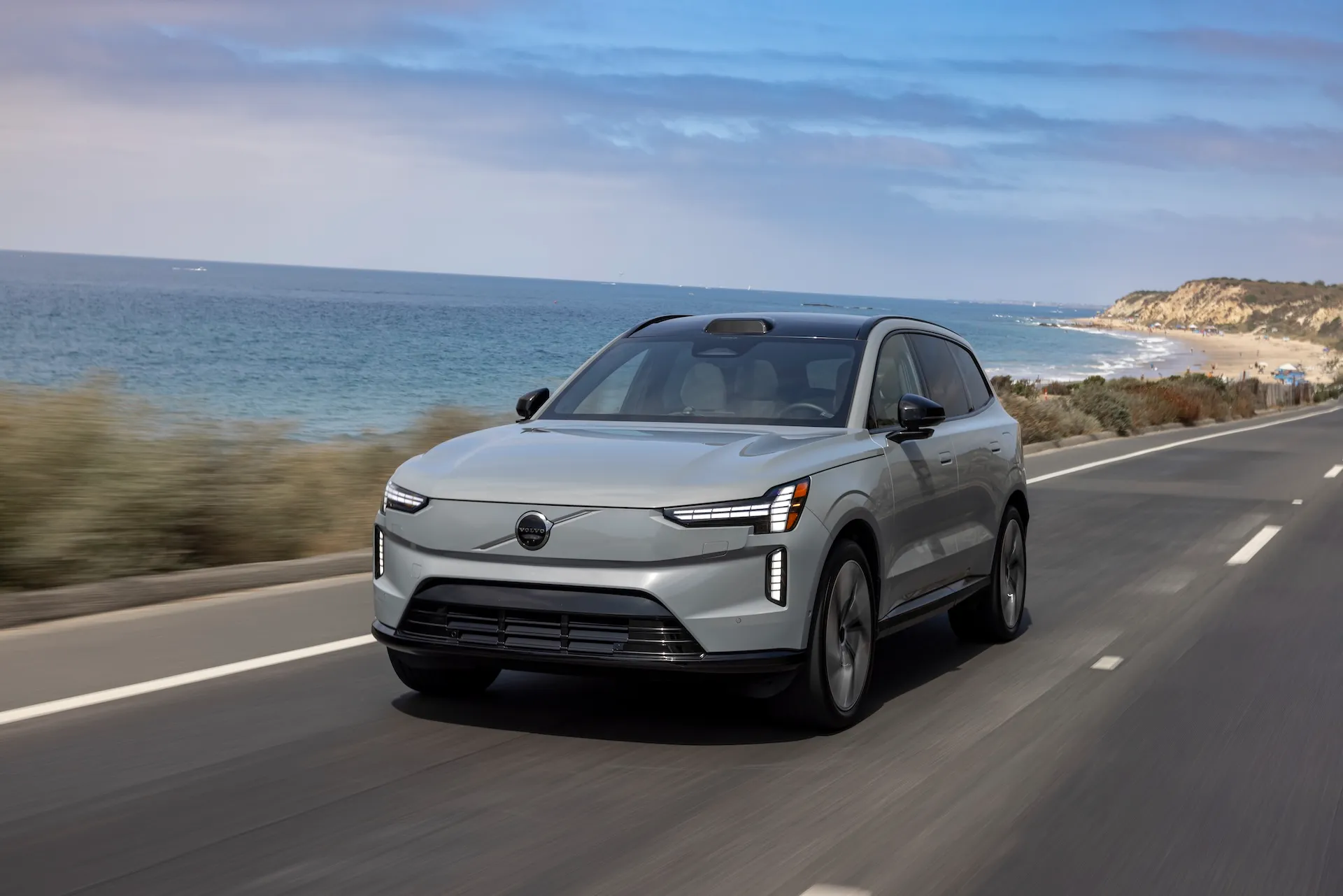IIHS Awards Safety Ratings to Sixteen New Models