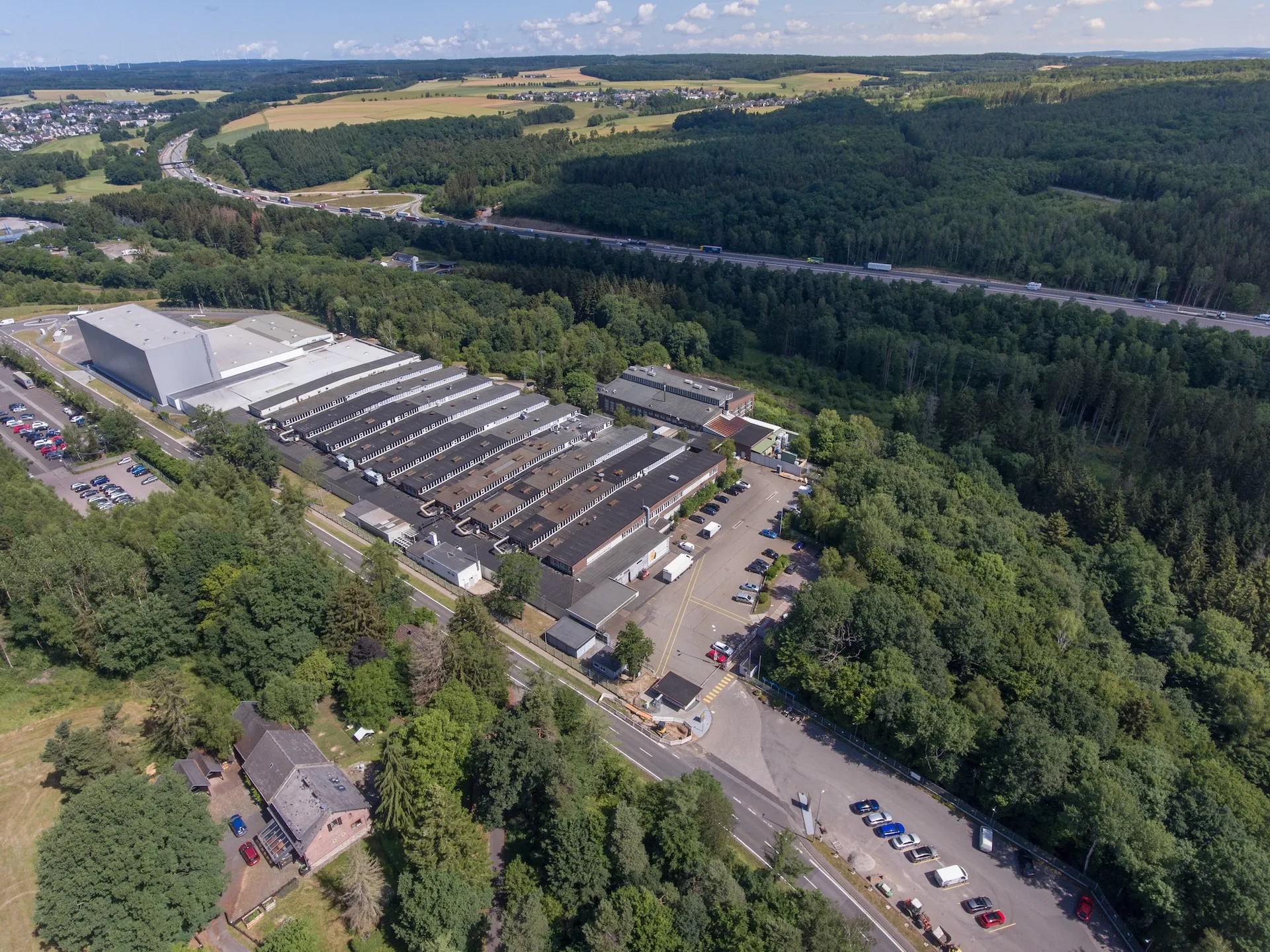 AUMOVIO Sells Rheinböllen Brake Caliper Plant to Falkensteg Unit