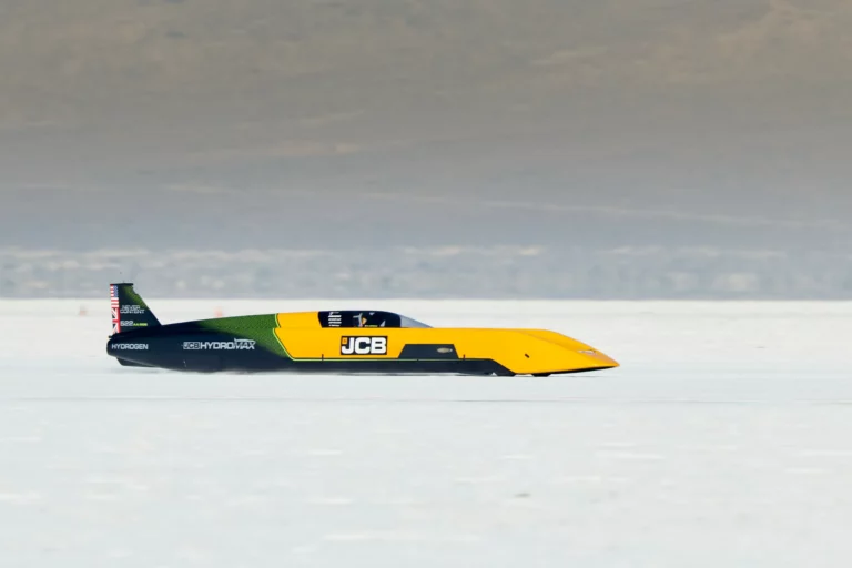 AP Racing braking equipment on the JCB Hydromax hydrogen streamliner at the Bonneville Salt Flats land speed record run