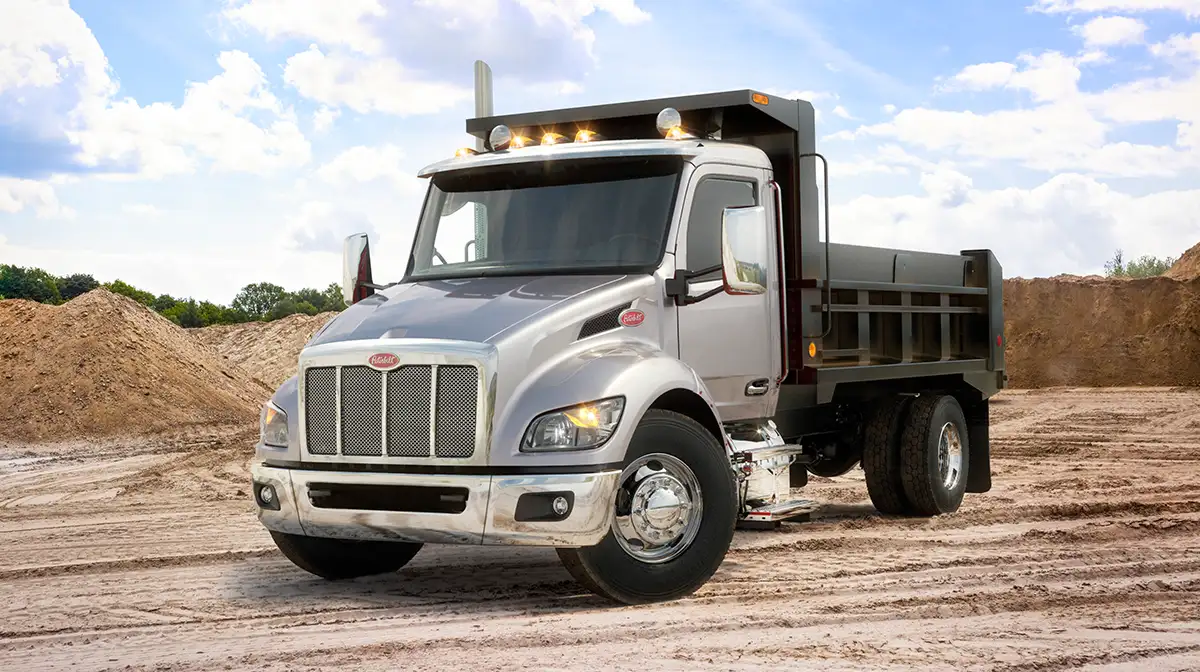 Peterbilt 548 vocational truck subject to PACCAR's 2026 air brake recall