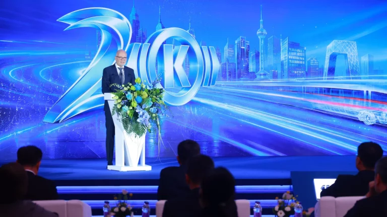 Knorr-Bremse Executive Board Member for Rail Nicolas Lange at the China Freight Cooperation Program signing event in Beijing