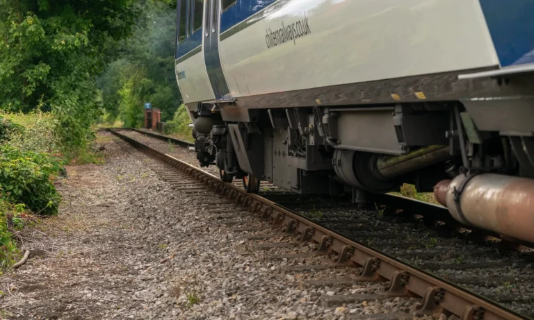 Class 165 unit 165004 fitted with Knorr-Bremse railhead low adhesion monitoring equipment used in the Chiltern Railways rail adhesion monitoring trial