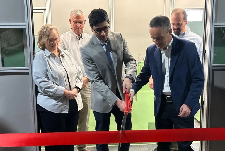 Ribbon-cutting ceremony opening Frasle Mobility Movetech USA in Detroit